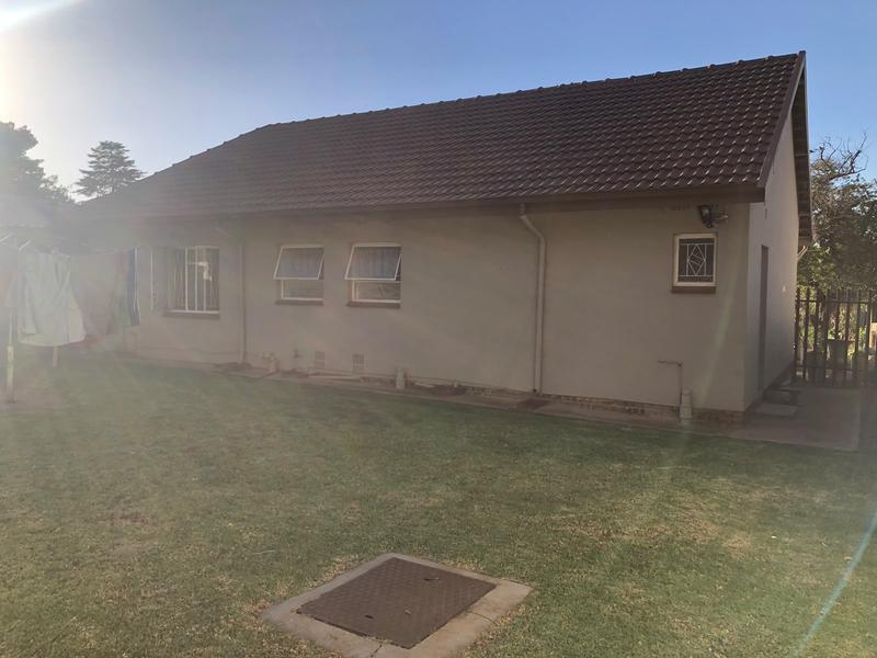 4 Bedroom Property for Sale in Birchleigh North Gauteng