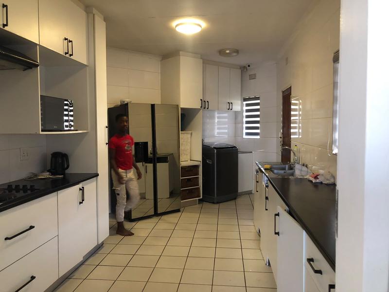 4 Bedroom Property for Sale in Birchleigh North Gauteng