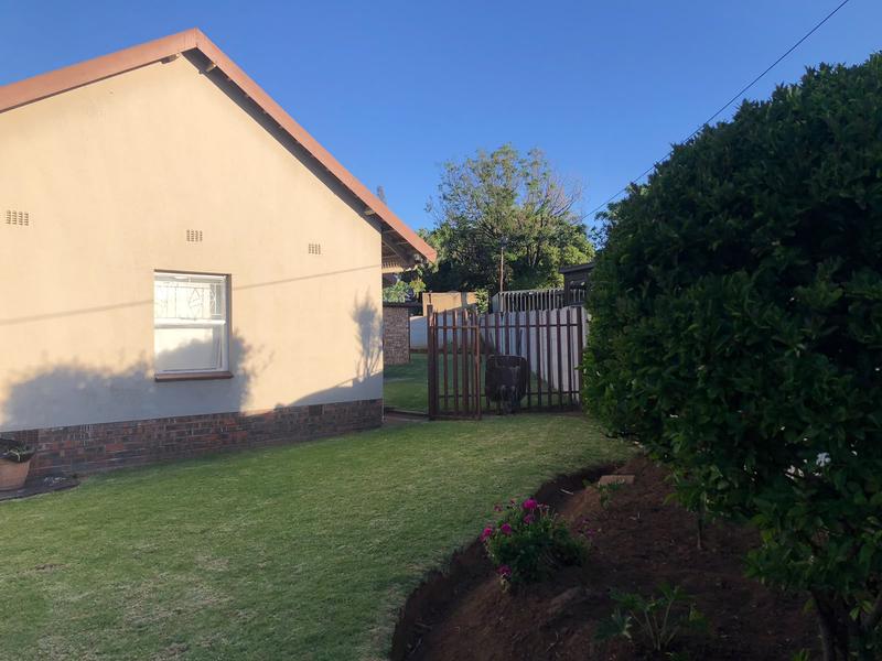 4 Bedroom Property for Sale in Birchleigh North Gauteng