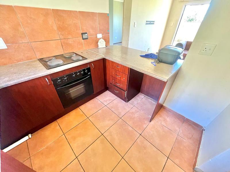 2 Bedroom Property for Sale in Greenhills Gauteng