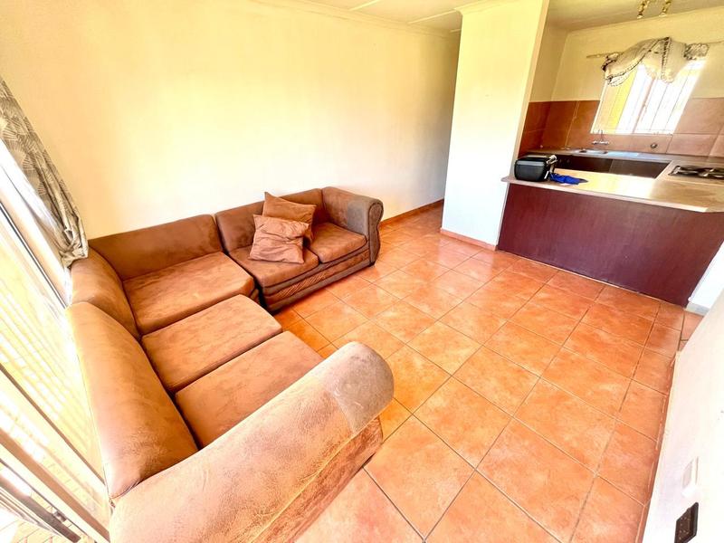 2 Bedroom Property for Sale in Greenhills Gauteng
