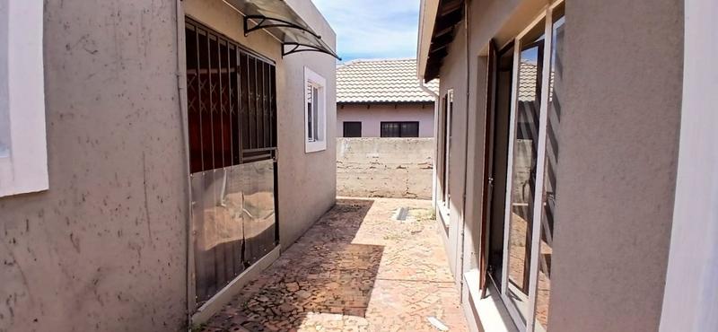 2 Bedroom Property for Sale in Riverlea Gauteng