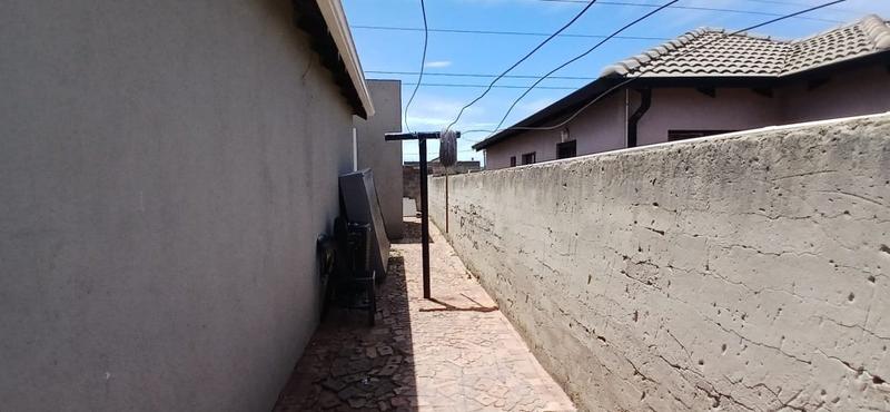 2 Bedroom Property for Sale in Riverlea Gauteng