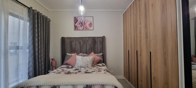 To Let 1 Bedroom Property for Rent in Jukskei View Gauteng
