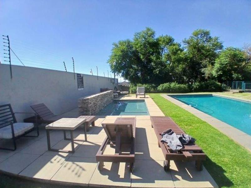 2 Bedroom Property for Sale in Kyalami Ah Gauteng