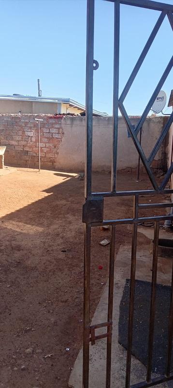 2 Bedroom Property for Sale in Palm Ridge Gauteng