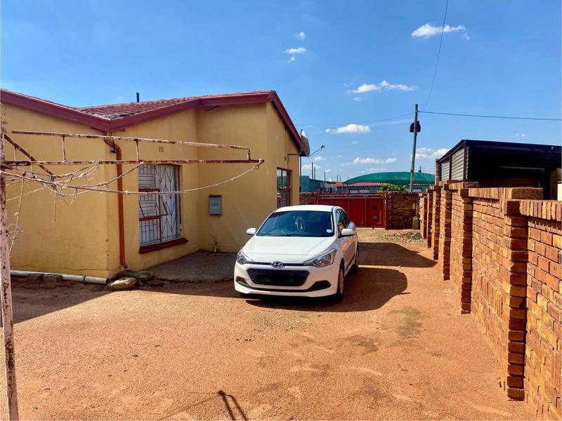 3 Bedroom Property for Sale in Ramakonopi East Gauteng