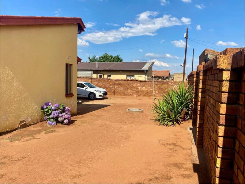 3 Bedroom Property for Sale in Ramakonopi East Gauteng