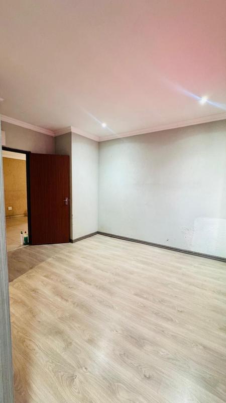 3 Bedroom Property for Sale in Vosloorus Ext 6 Gauteng