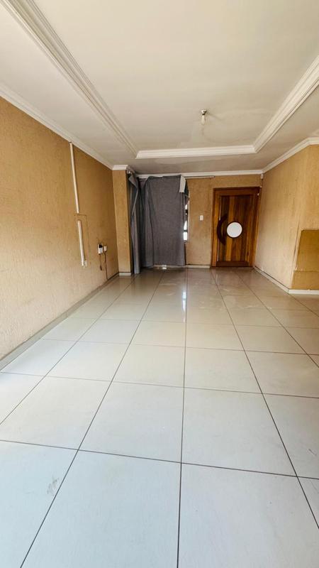 3 Bedroom Property for Sale in Vosloorus Ext 6 Gauteng