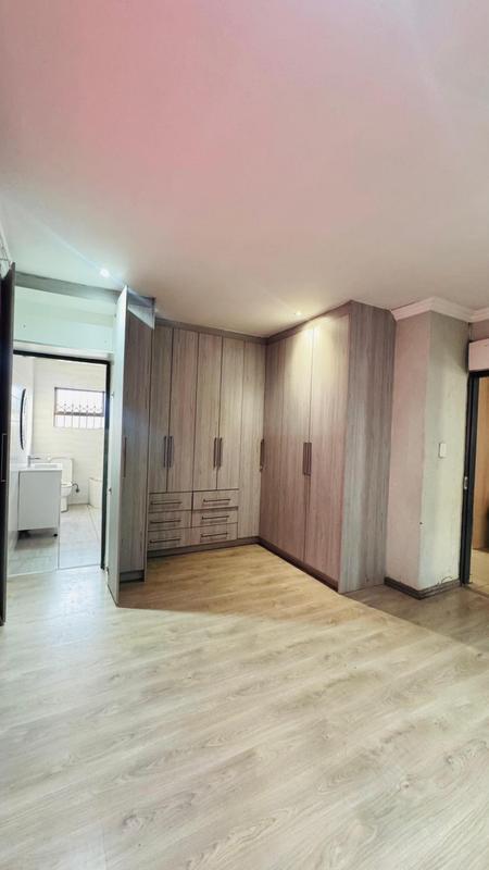 3 Bedroom Property for Sale in Vosloorus Ext 6 Gauteng