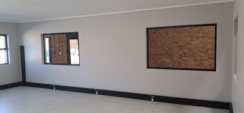 To Let Commercial Property for Rent in Bartlett Gauteng