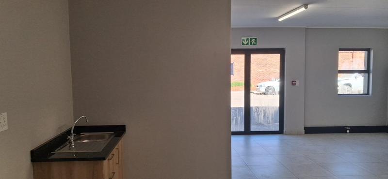 To Let Commercial Property for Rent in Bartlett Gauteng