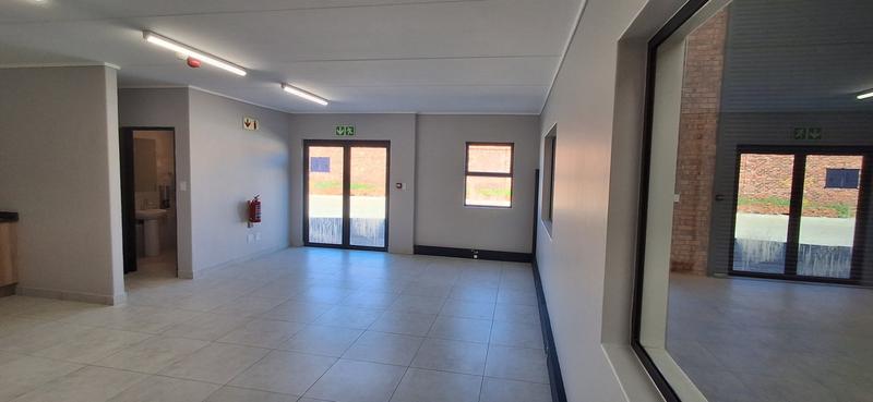 To Let Commercial Property for Rent in Bartlett Gauteng