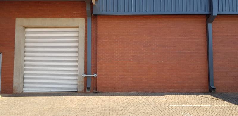 To Let Commercial Property for Rent in Glen Marais Gauteng