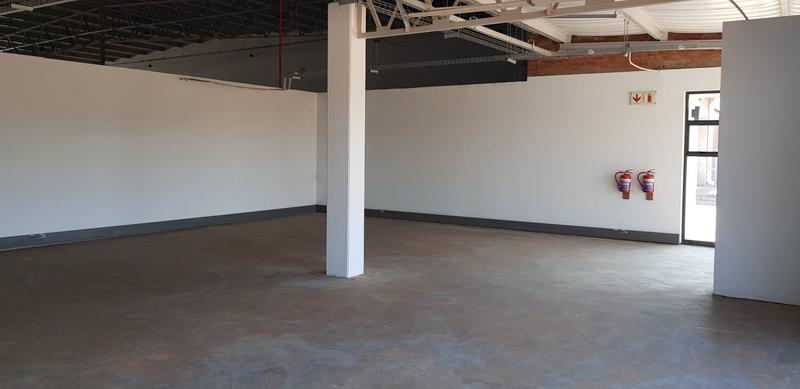 To Let Commercial Property for Rent in Glen Marais Gauteng