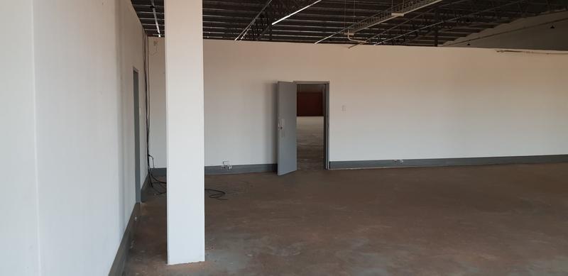 To Let Commercial Property for Rent in Glen Marais Gauteng