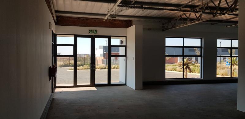To Let Commercial Property for Rent in Glen Marais Gauteng