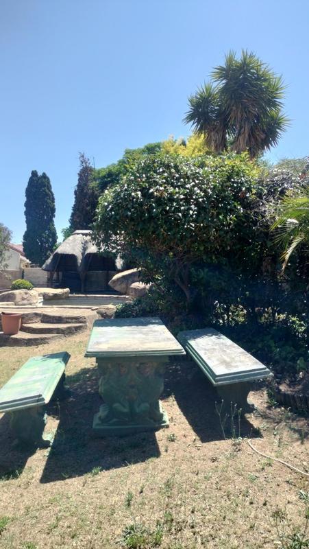 3 Bedroom Property for Sale in Oakdene Gauteng