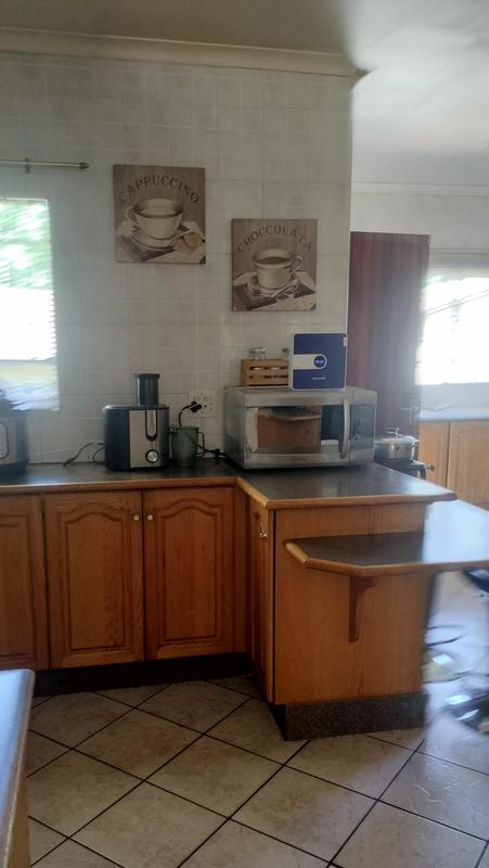 3 Bedroom Property for Sale in Oakdene Gauteng