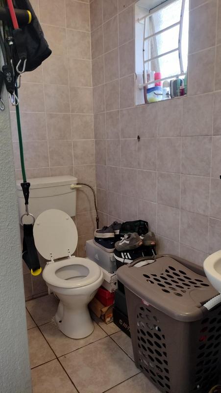 3 Bedroom Property for Sale in Oakdene Gauteng