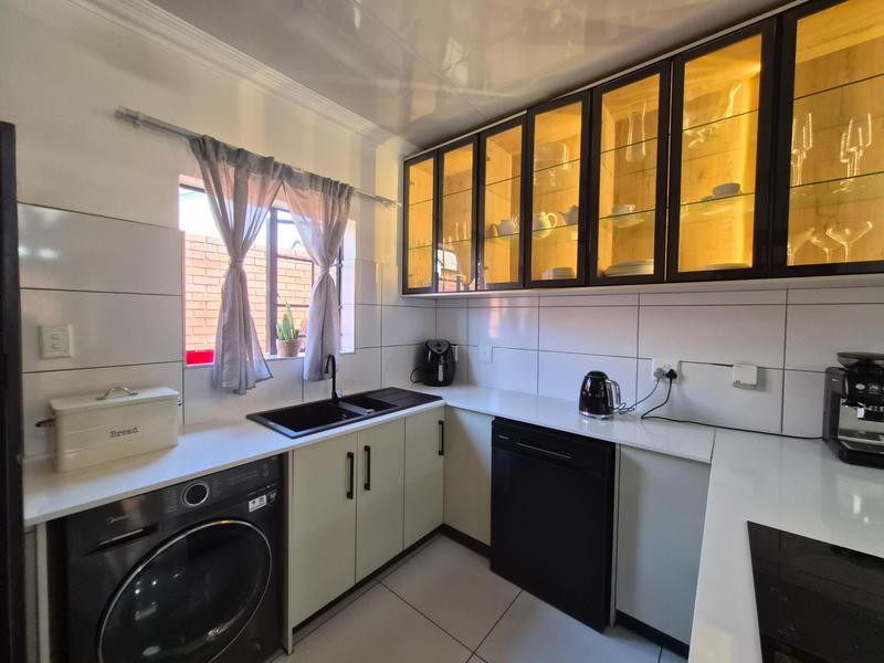 3 Bedroom Property for Sale in Mooikloof Ridge Gauteng