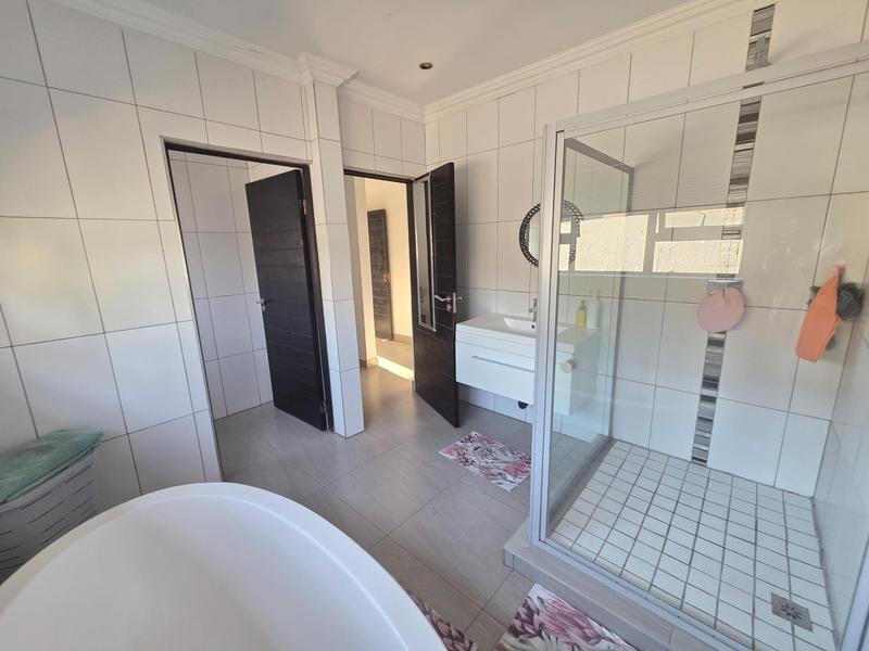3 Bedroom Property for Sale in Raslouw Gauteng
