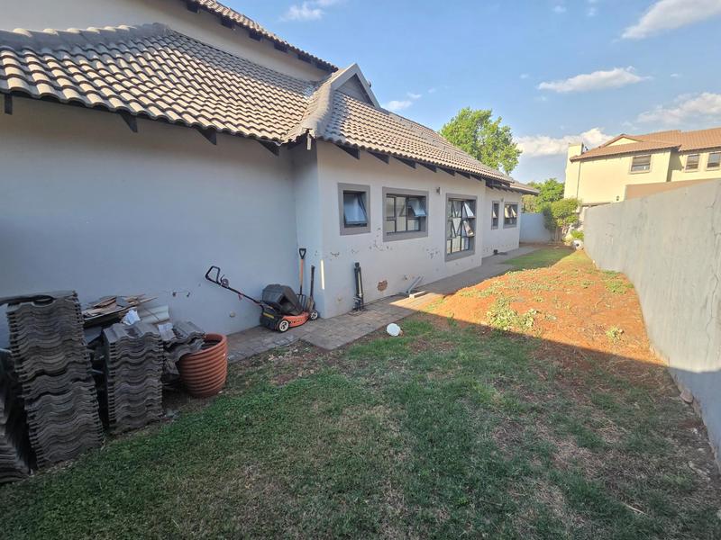 3 Bedroom Property for Sale in Raslouw Gauteng