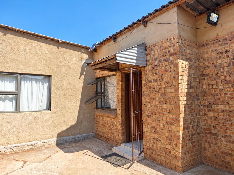 2 Bedroom Property for Sale in Brakpan Central Gauteng