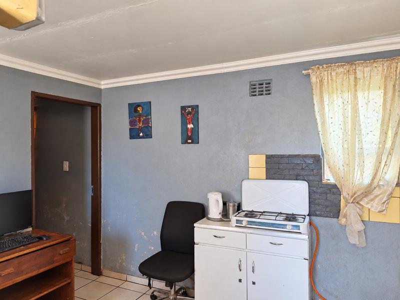 2 Bedroom Property for Sale in Brakpan Central Gauteng