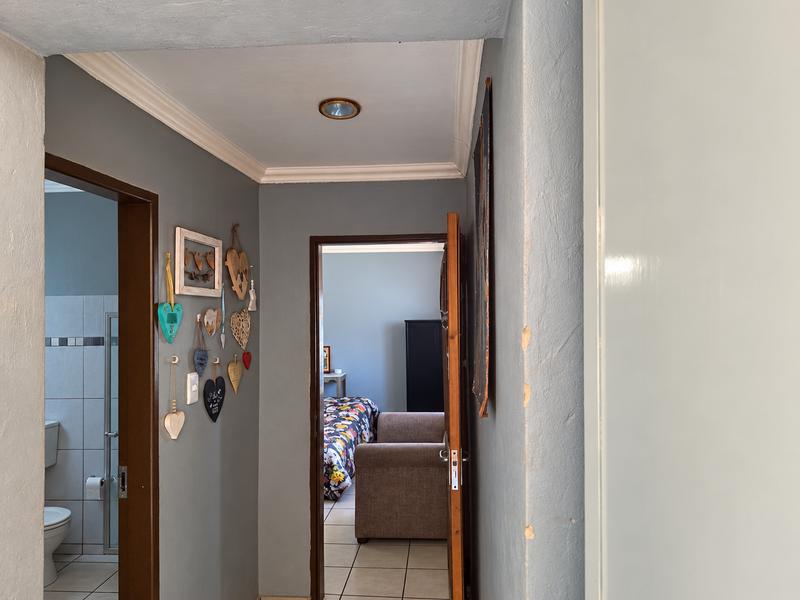 2 Bedroom Property for Sale in Brakpan Central Gauteng