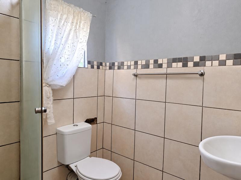 2 Bedroom Property for Sale in Brakpan Central Gauteng