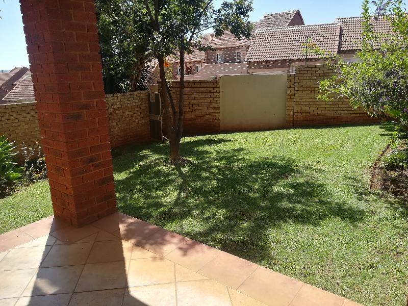 To Let 2 Bedroom Property for Rent in Mooikloof Ridge Gauteng