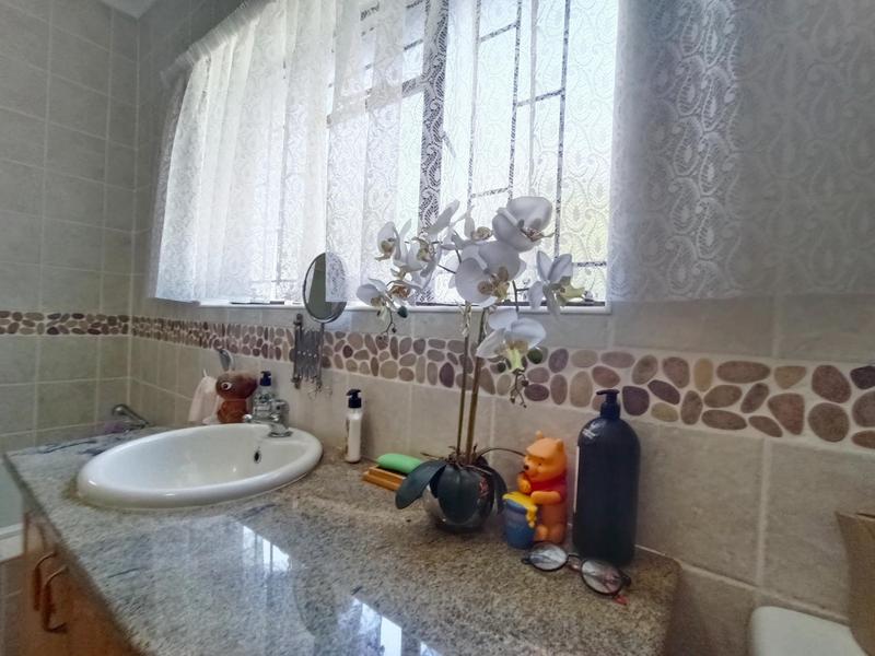 3 Bedroom Property for Sale in Blue Saddle Ranches Gauteng