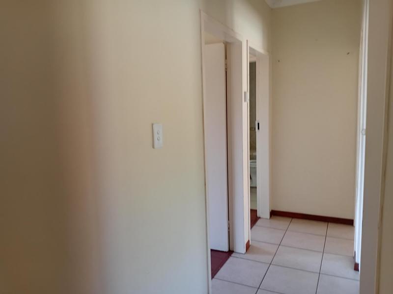 To Let 3 Bedroom Property for Rent in Thatchfield Gauteng