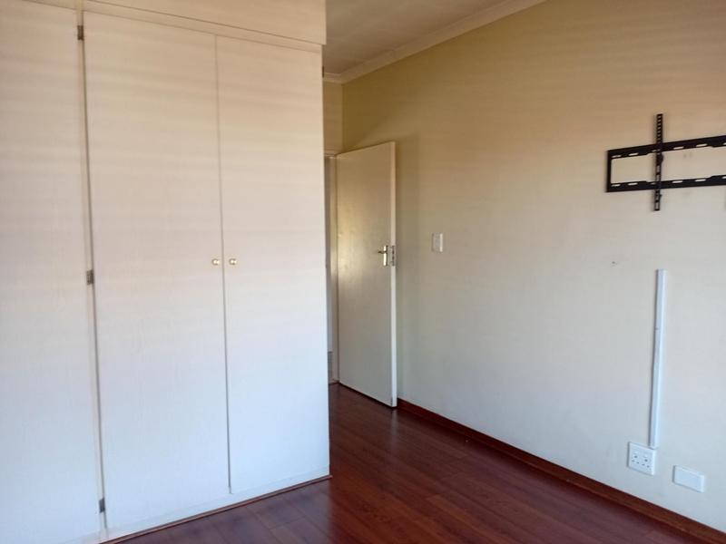 To Let 3 Bedroom Property for Rent in Thatchfield Gauteng