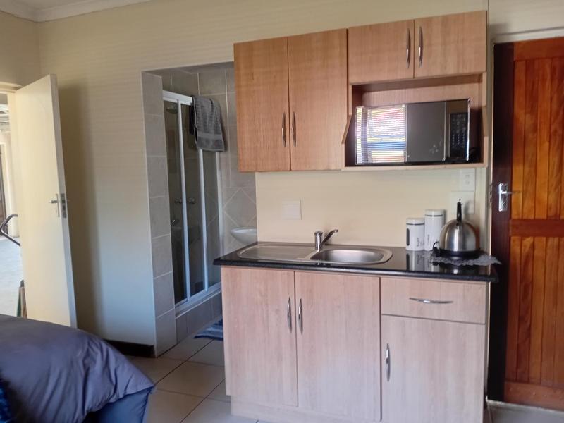 To Let 3 Bedroom Property for Rent in Thatchfield Gauteng