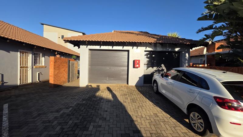 2 Bedroom Property for Sale in Montana Gauteng
