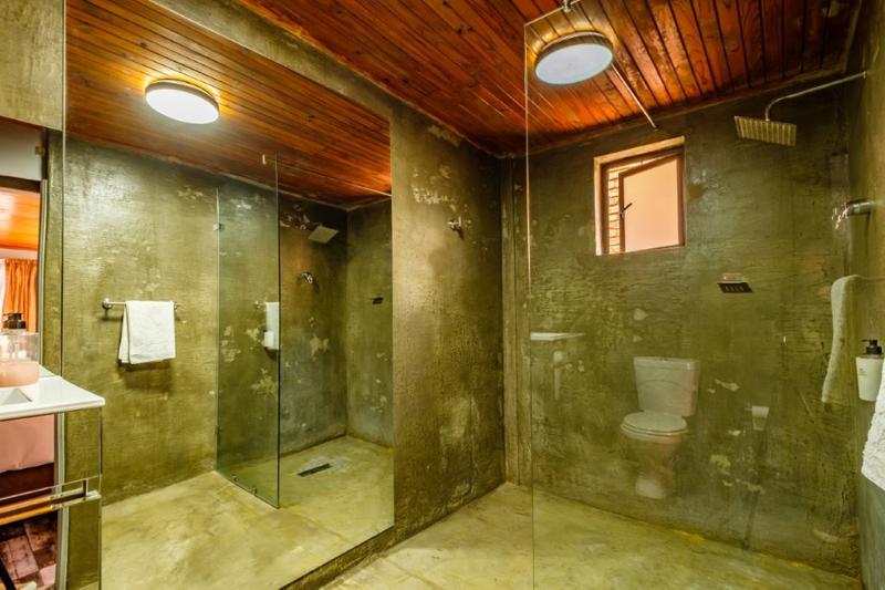 Commercial Property for Sale in Brackenhurst Gauteng