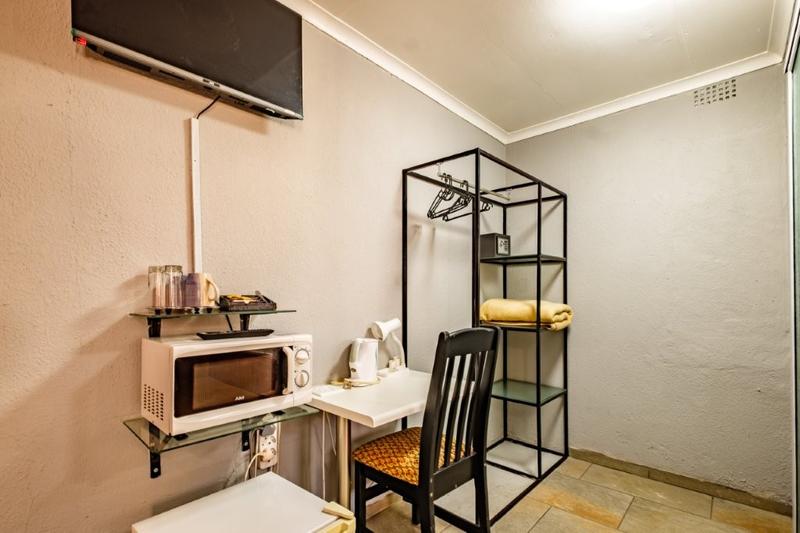 Commercial Property for Sale in Brackenhurst Gauteng