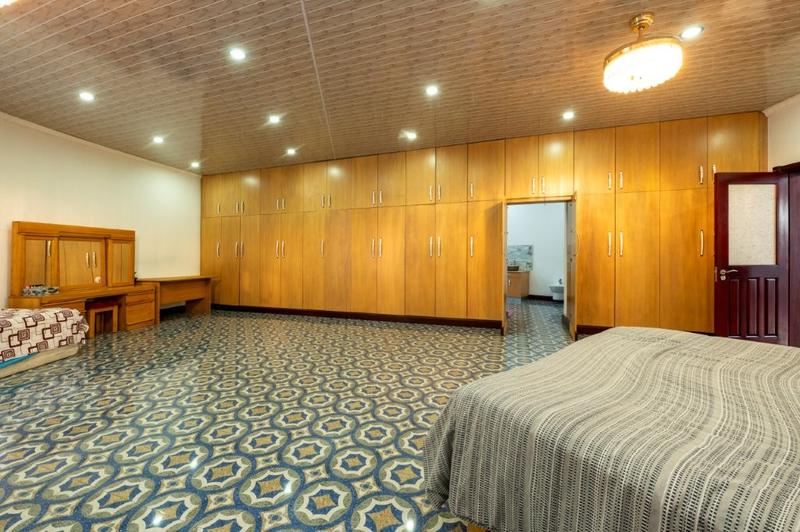 5 Bedroom Property for Sale in Oakdene Gauteng