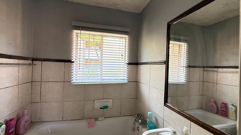 To Let 2 Bedroom Property for Rent in Eco Park Gauteng