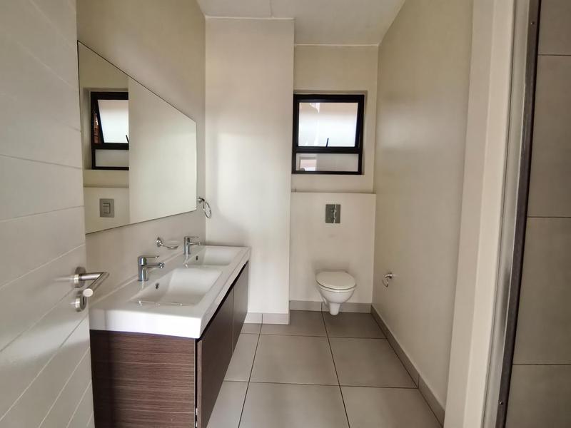To Let 2 Bedroom Property for Rent in Bedfordview Gauteng