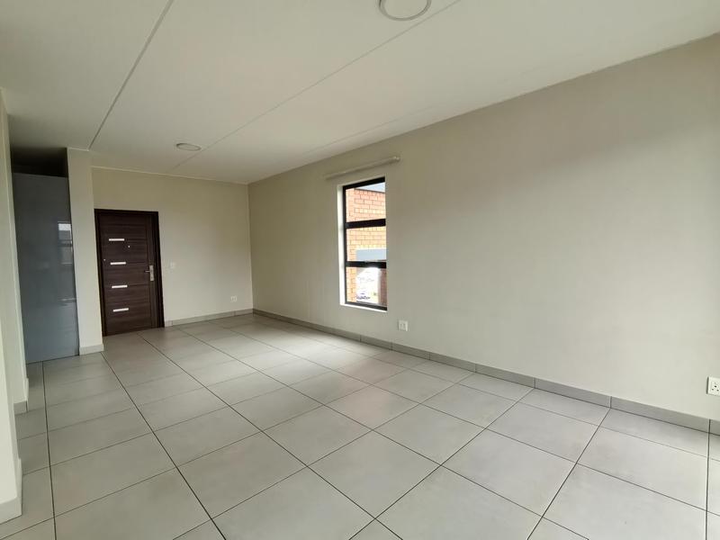 To Let 2 Bedroom Property for Rent in Bedfordview Gauteng