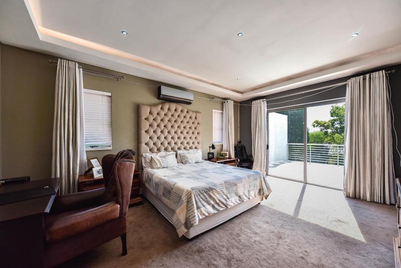 5 Bedroom Property for Sale in Silver Lakes Golf Estate Gauteng