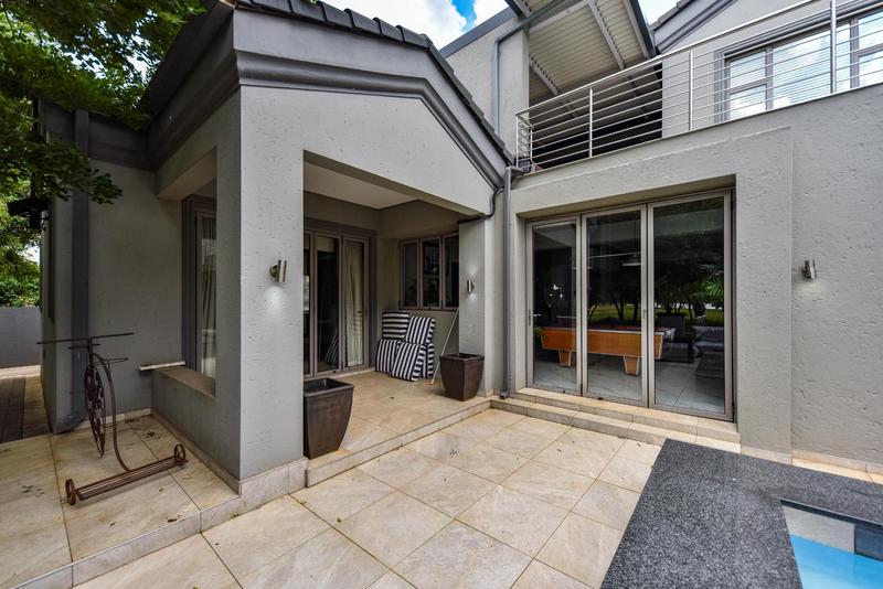 5 Bedroom Property for Sale in Silver Lakes Golf Estate Gauteng
