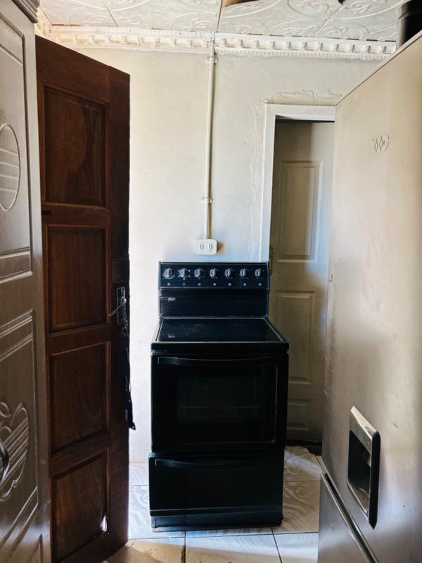 2 Bedroom Property for Sale in Orlando Gauteng
