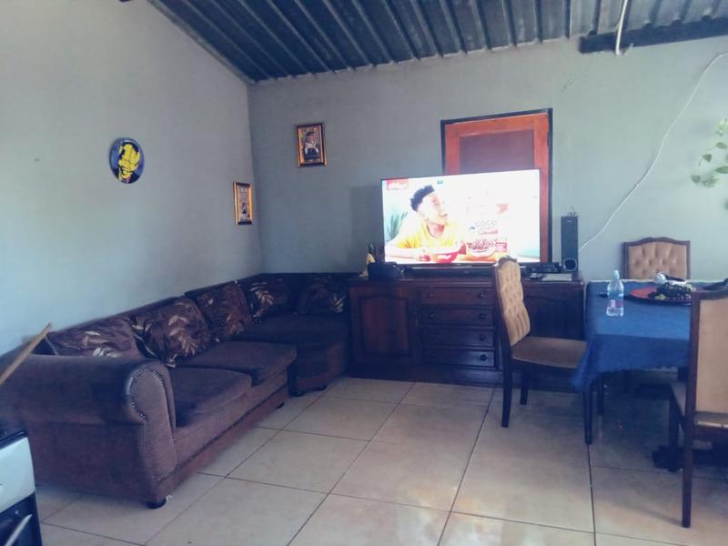 2 Bedroom Property for Sale in Walkerville Gauteng