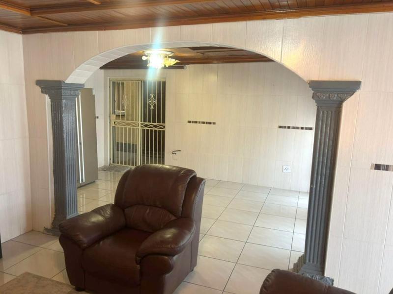 3 Bedroom Property for Sale in Dobsonville Gauteng