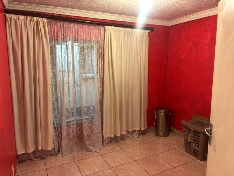 3 Bedroom Property for Sale in Dobsonville Gauteng